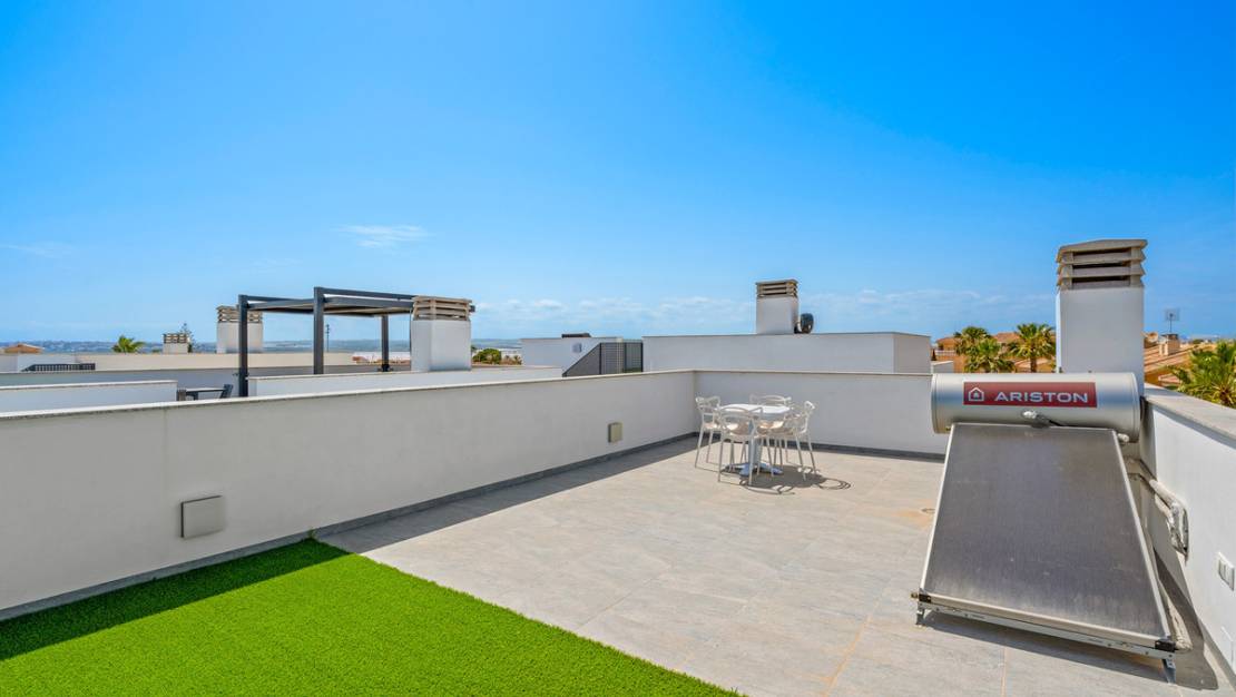 Venta - Chalet - Torrevieja - Torrevieja Centro