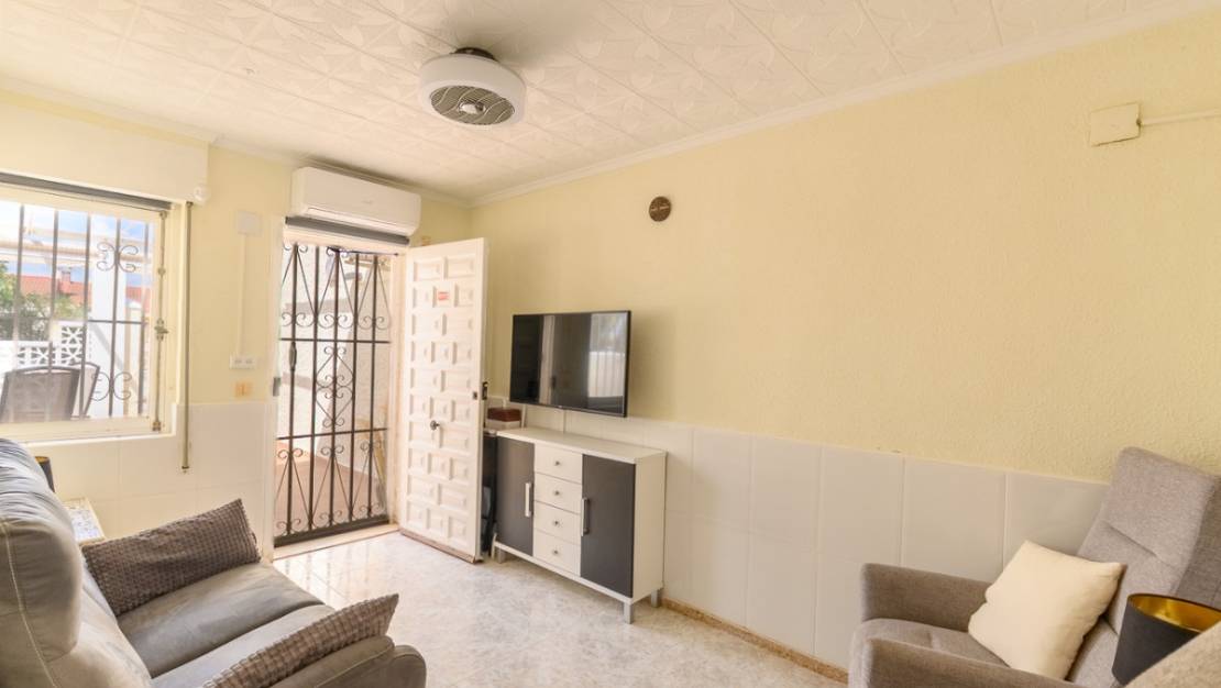 Venta - Chalet - Torrevieja - Torrevieja Centro