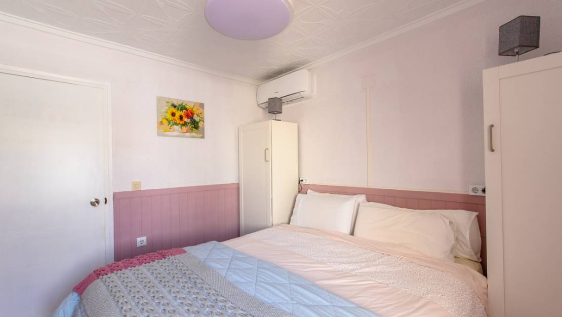 Venta - Chalet - Torrevieja - Torrevieja Centro