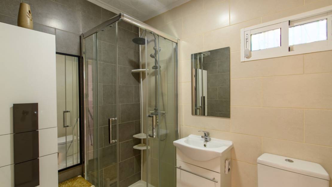 Venta - Chalet - Torrevieja - Torrevieja Centro