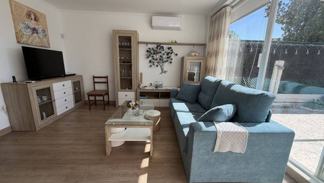 Venta - Chalet - Torrevieja - Torrevieja Centro
