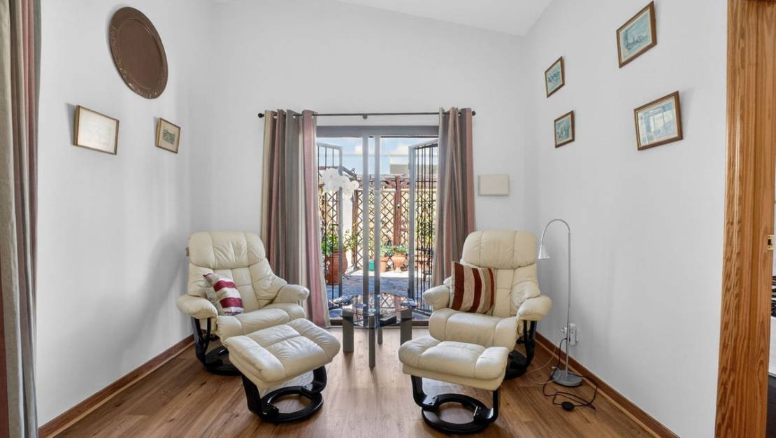 Venta - Chalet - Torrevieja - Torrevieja Centro