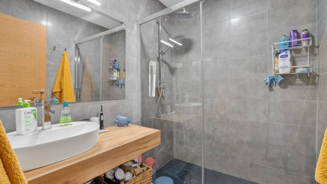 Venta - Chalet - Torrevieja - Torrevieja Centro