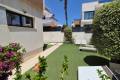 Venta - Chalet - Torrevieja - Torrevieja Centro