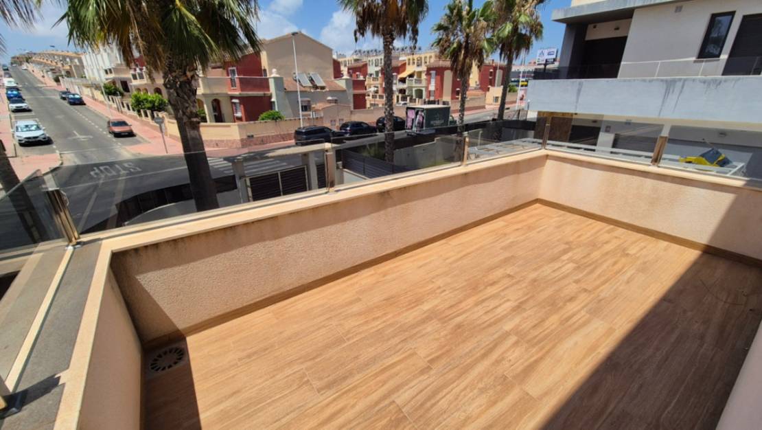 Venta - Chalet - Torrevieja - Torrevieja Centro