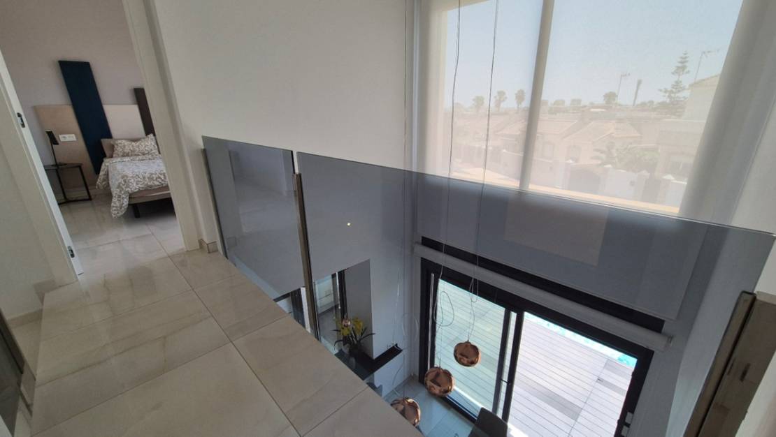 Venta - Chalet - Torrevieja - Torrevieja Centro