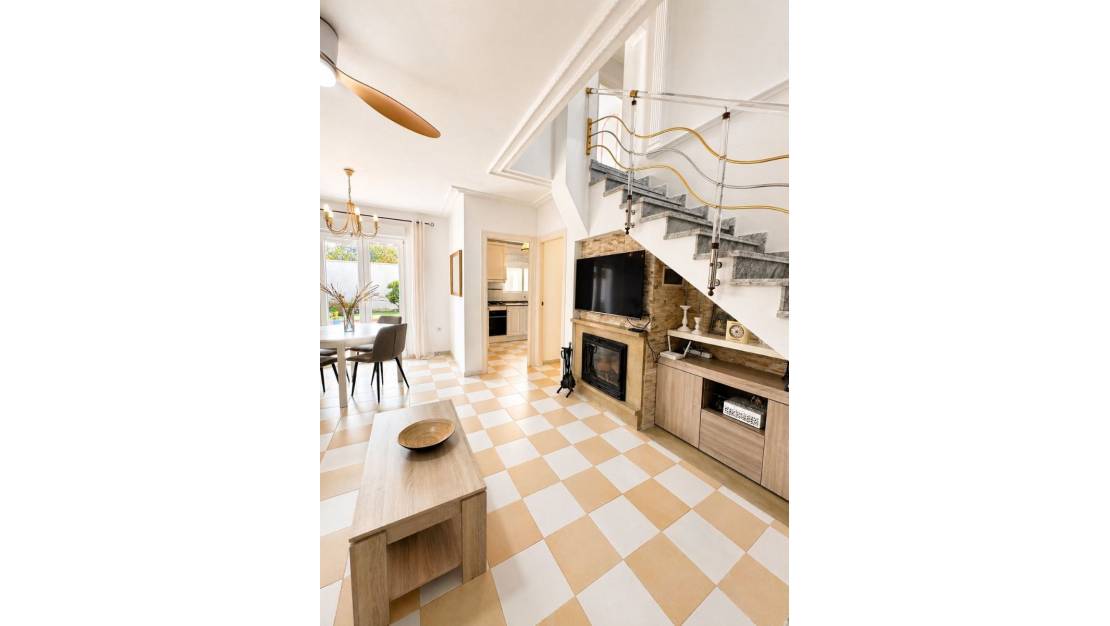 Venta - Chalet - Torrevieja - Torrevieja Centro