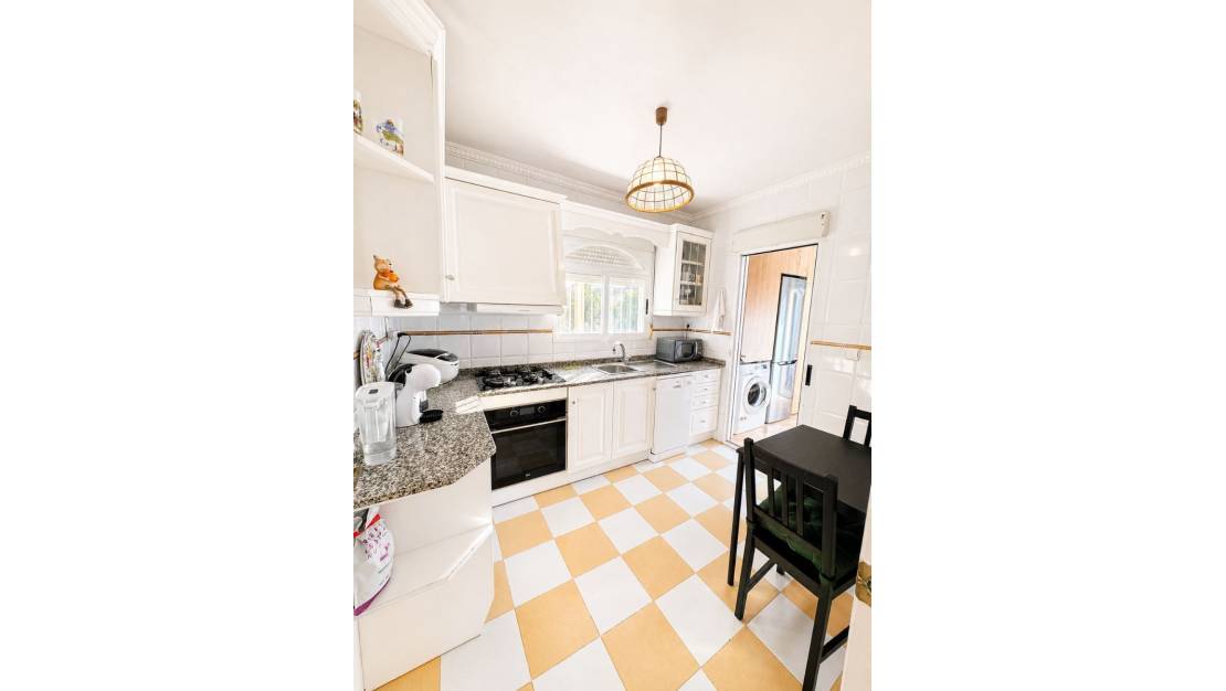 Venta - Chalet - Torrevieja - Torrevieja Centro