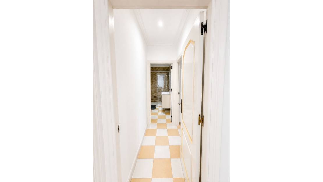 Venta - Chalet - Torrevieja - Torrevieja Centro