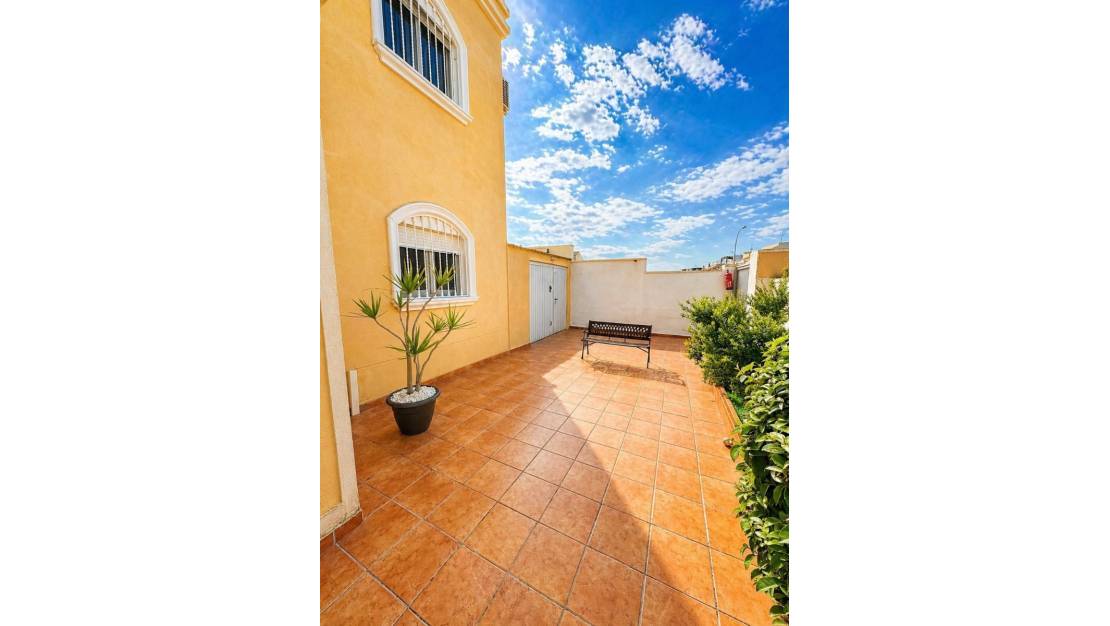 Venta - Chalet - Torrevieja - Torrevieja Centro