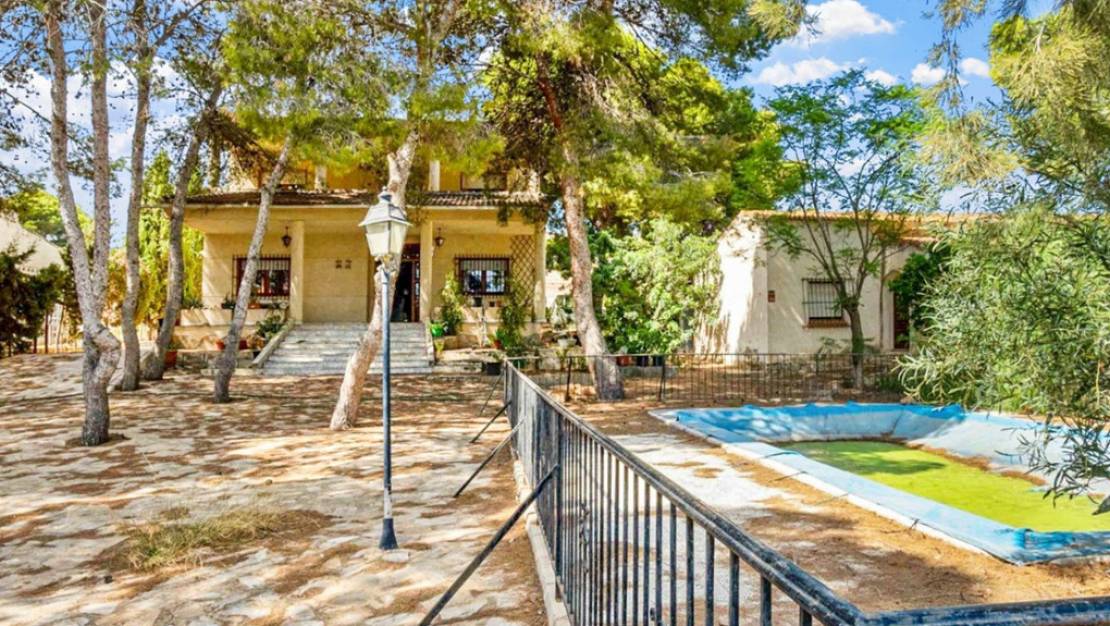 Venta - Chalet - Torrevieja - Torrevieja Centro