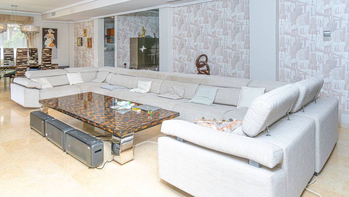 Venta - Chalet - Torrevieja - Torrevieja Centro