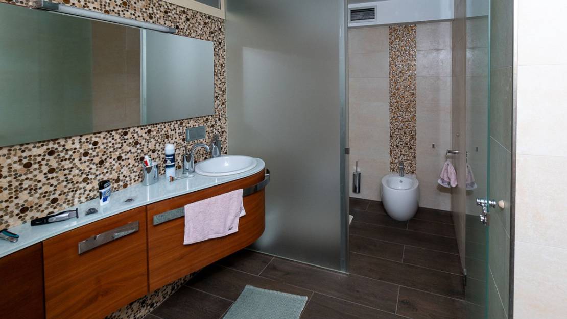 Venta - Chalet - Torrevieja - Torrevieja Centro