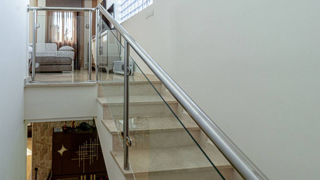 Venta - Chalet - Torrevieja - Torrevieja Centro