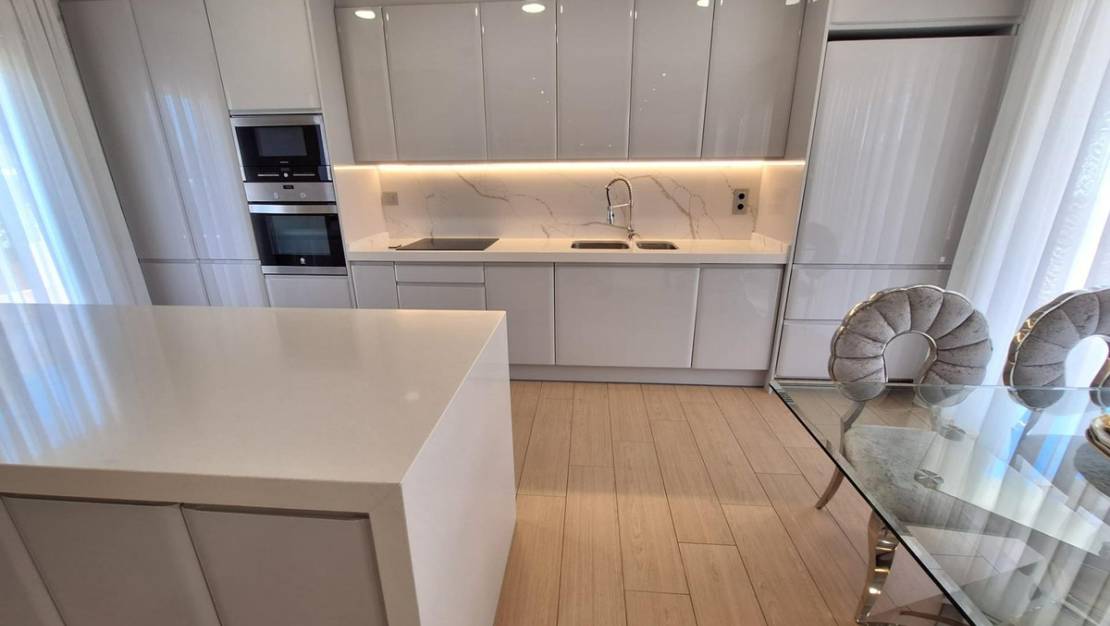 Venta - Chalet - Torrevieja - Torrevieja Centro
