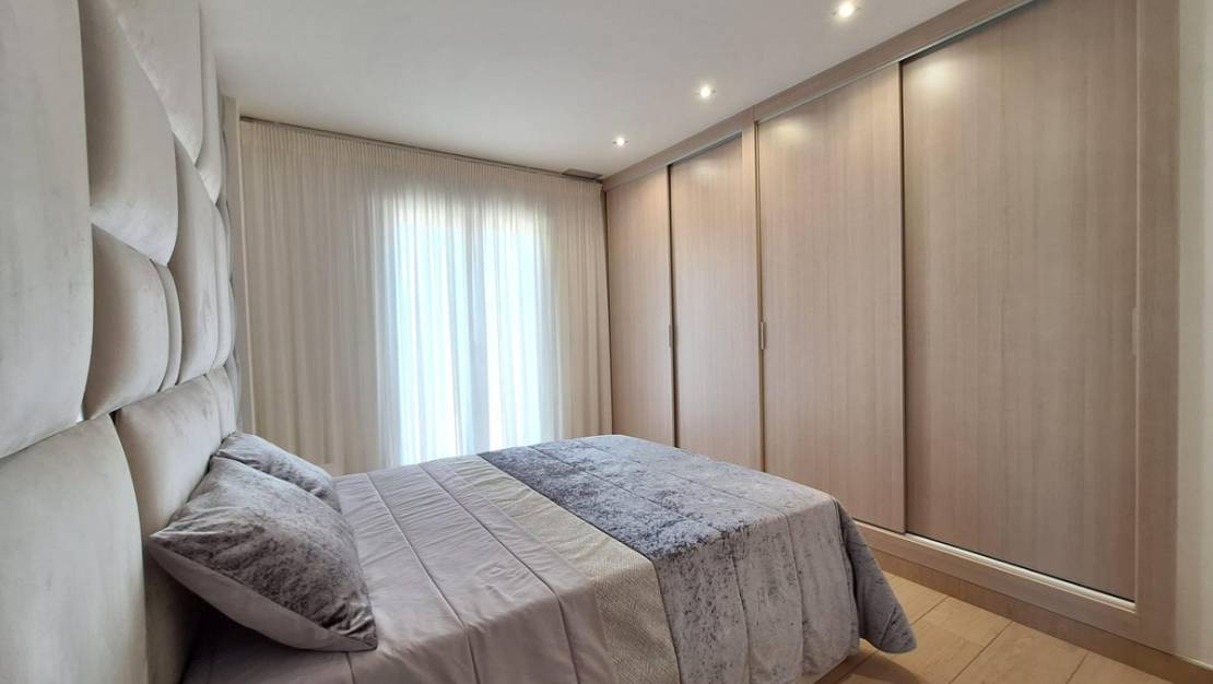 Venta - Chalet - Torrevieja - Torrevieja Centro