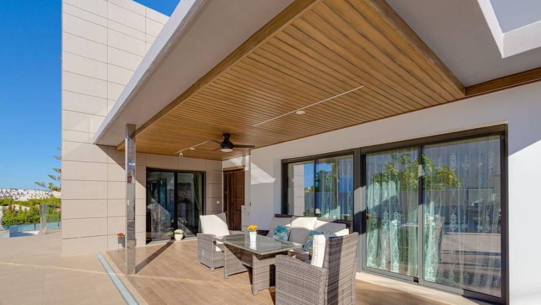 Venta - Chalet - Torrevieja - Torrevieja Centro