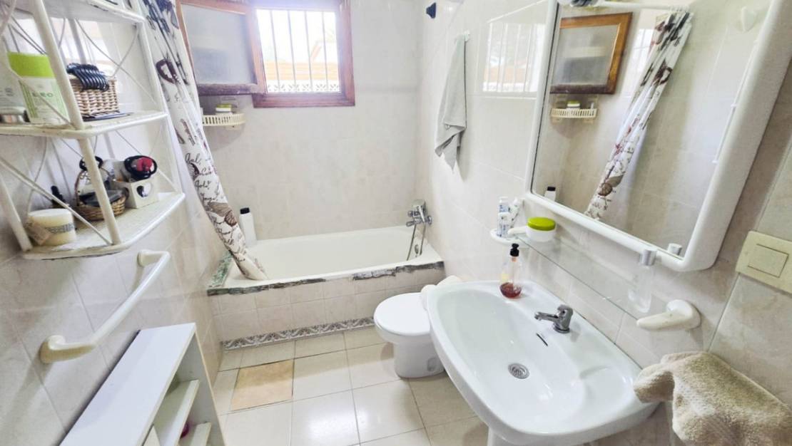 Venta - Chalet - Torrevieja - Torrevieja Centro