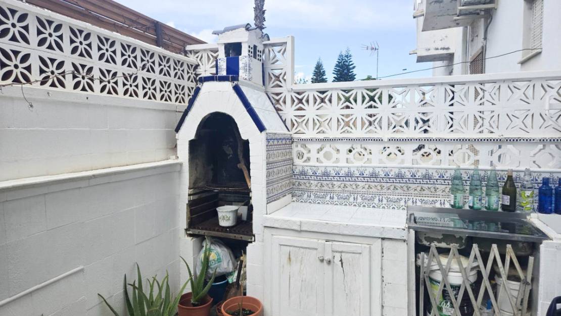 Venta - Chalet - Torrevieja - Torrevieja Centro