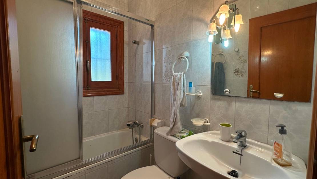 Venta - Chalet - Torrevieja - Torrevieja Centro
