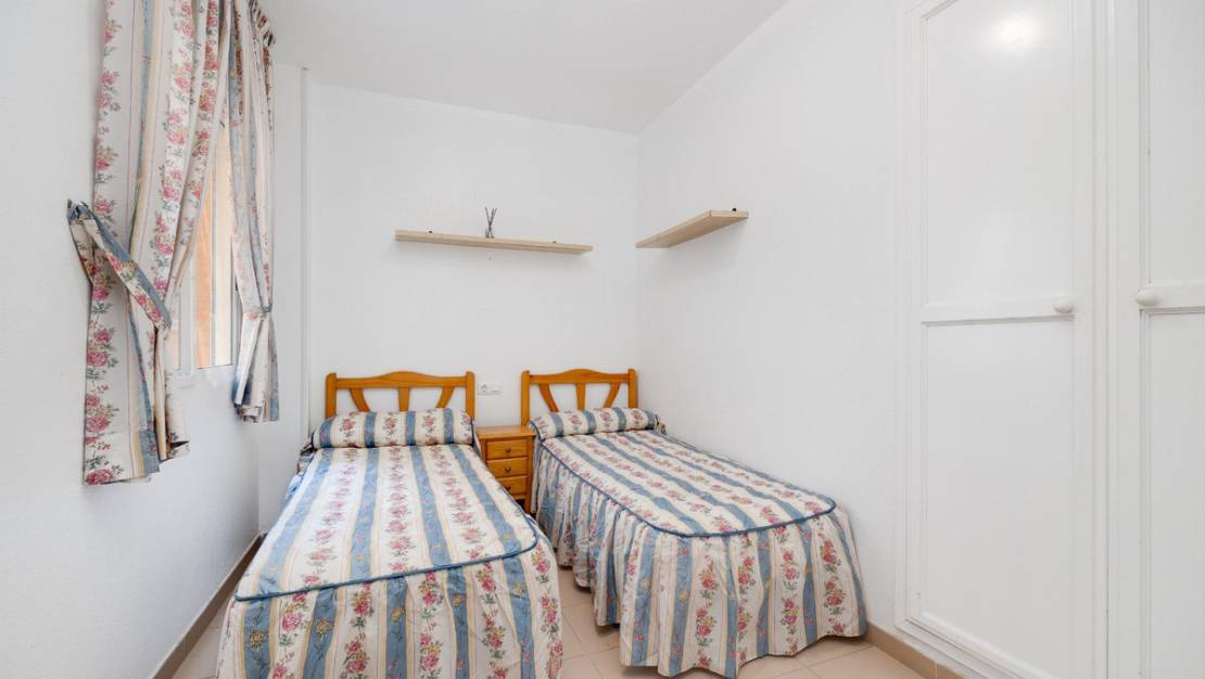 Venta - Chalet - Torrevieja - Torrevieja Centro