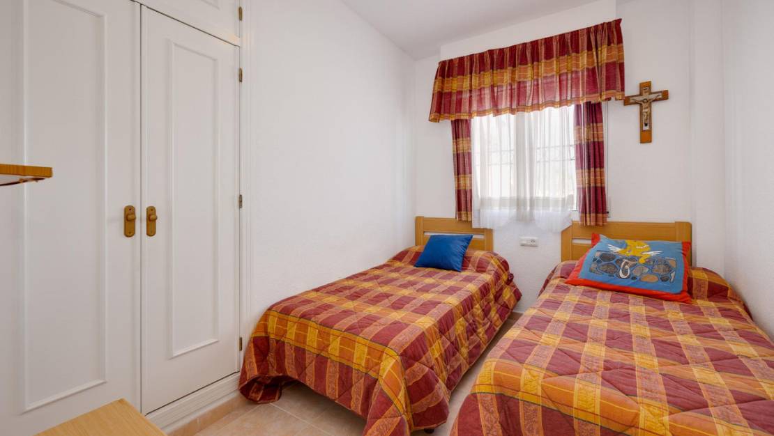 Venta - Chalet - Torrevieja - Torrevieja Centro