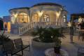 Venta - Chalet - Torrevieja - Torrevieja Centro