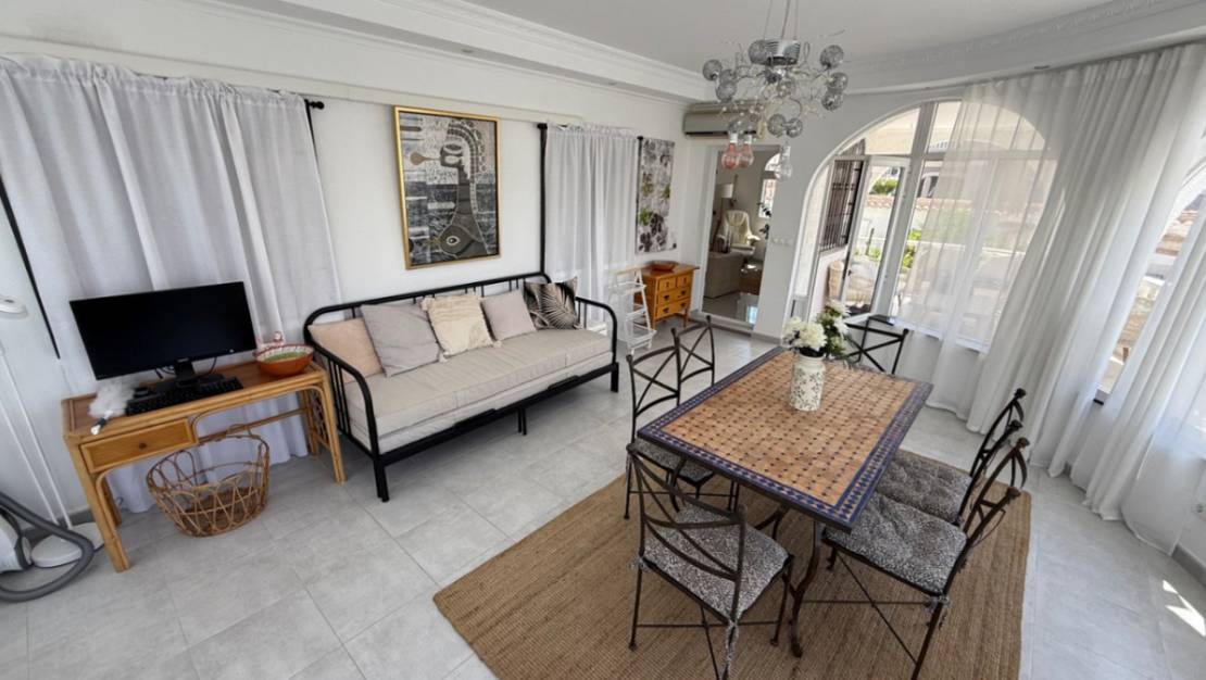 Venta - Chalet - Torrevieja - Torrevieja Centro