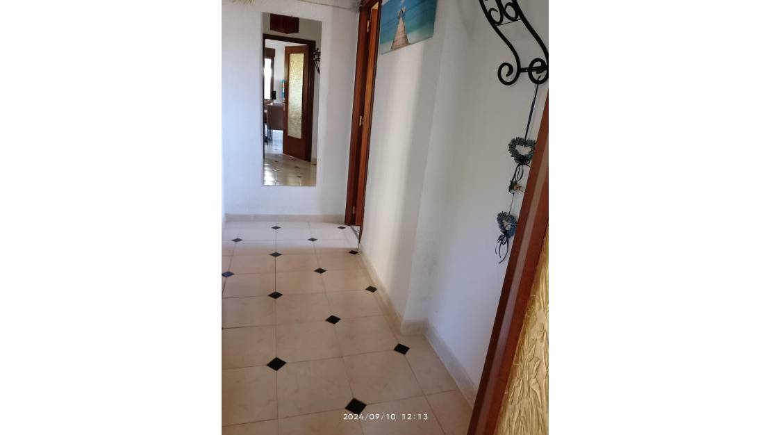 Venta - Chalet - Torrevieja - Torrevieja Centro