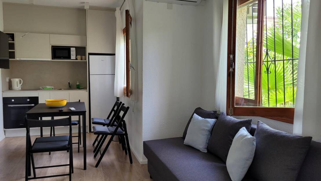 Venta - Chalet - Torrevieja - Torrevieja Centro