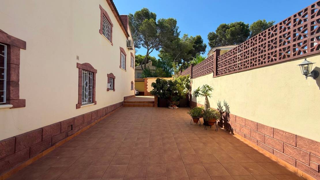 Venta - Chalet - Torrevieja - Torrevieja Centro