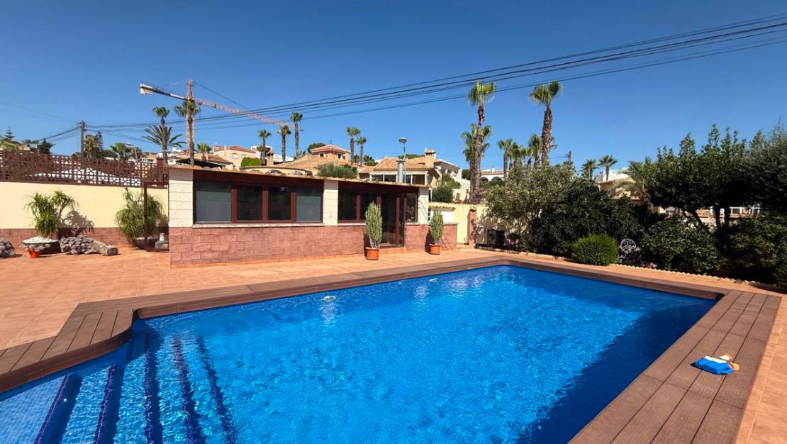 Venta - Chalet - Torrevieja - Torrevieja Centro