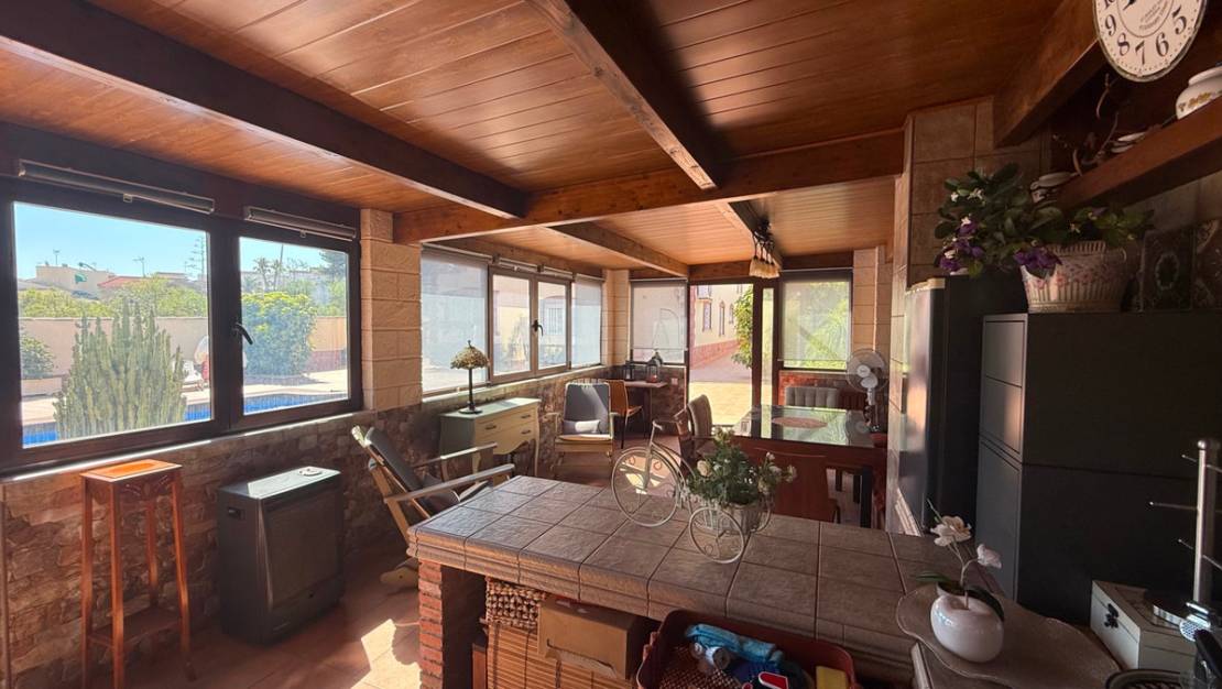 Venta - Chalet - Torrevieja - Torrevieja Centro