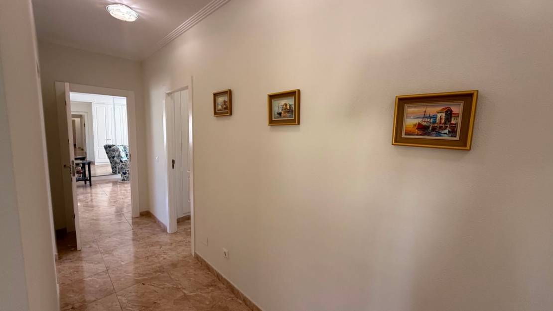 Venta - Chalet - Torrevieja - Torrevieja Centro
