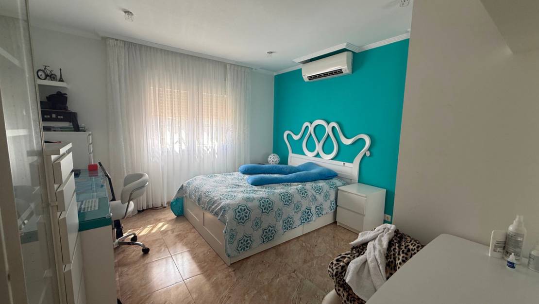 Venta - Chalet - Torrevieja - Torrevieja Centro