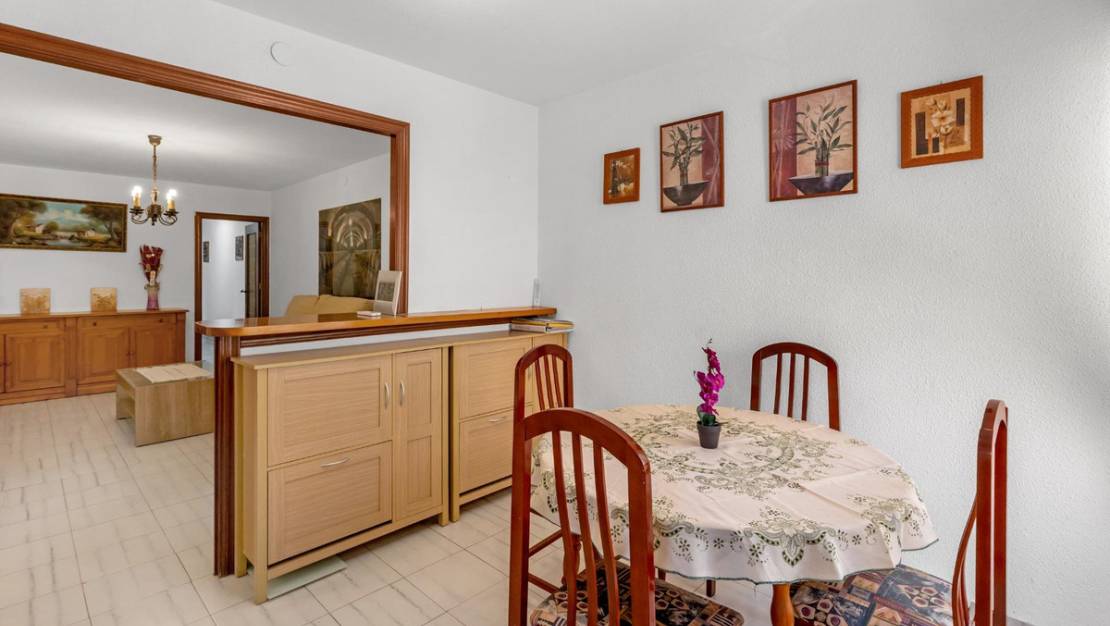 Venta - Chalet - Torrevieja - Torrevieja Centro