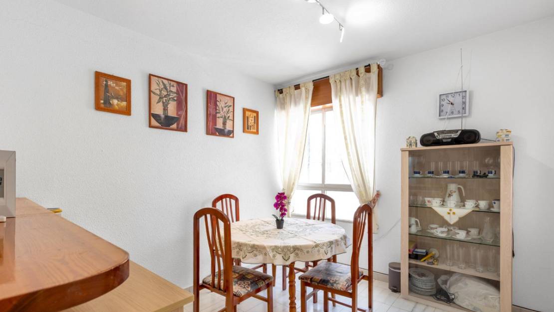Venta - Chalet - Torrevieja - Torrevieja Centro