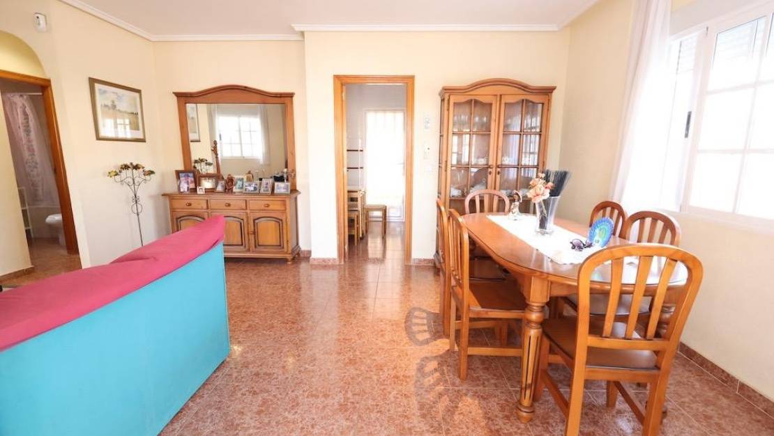 Venta - Chalet - Torrevieja - Torrevieja Centro