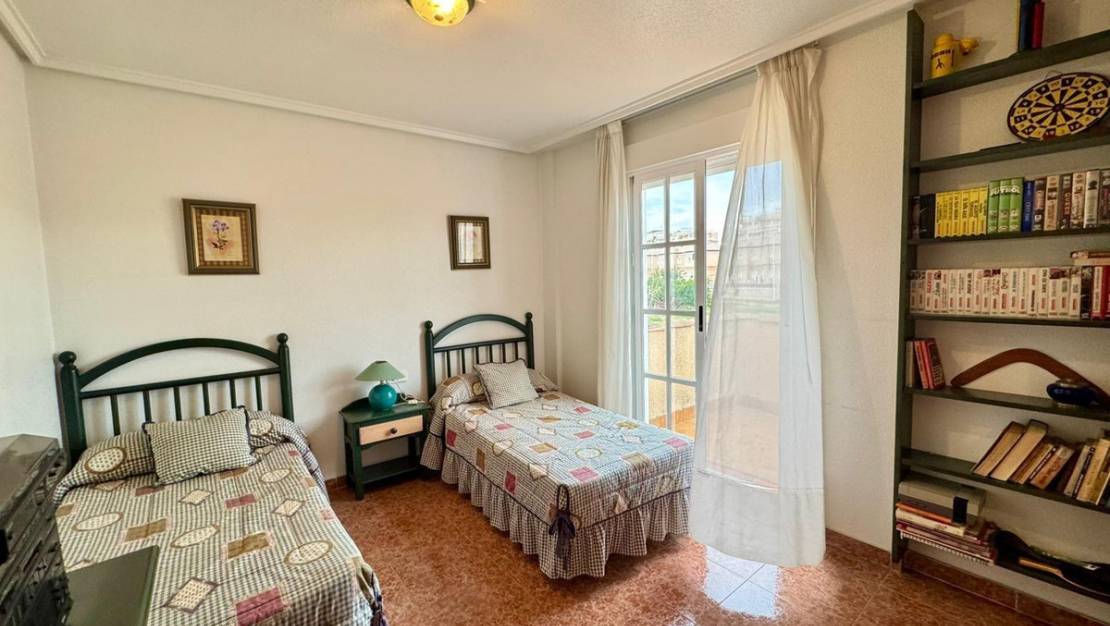 Venta - Chalet - Torrevieja - Torrevieja Centro