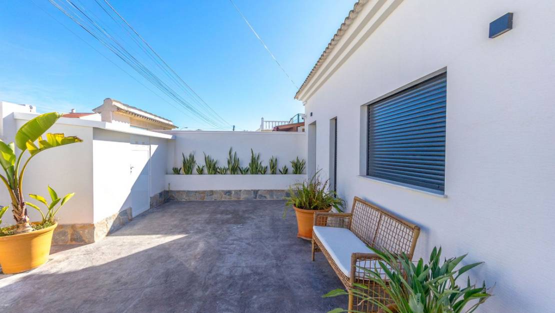 Venta - Chalet - Torrevieja - Torrevieja Centro