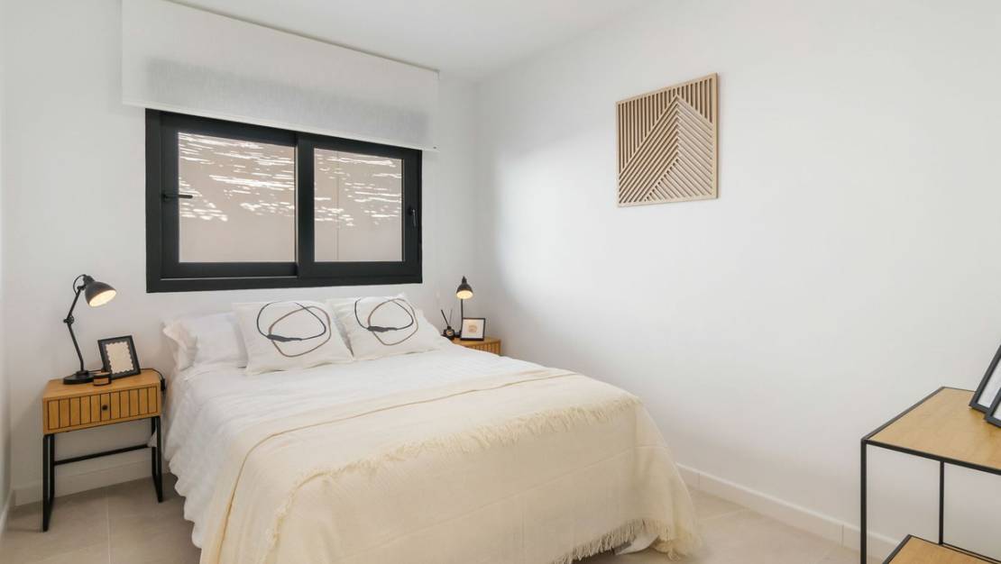 Venta - Chalet - Torrevieja - Torrevieja Centro