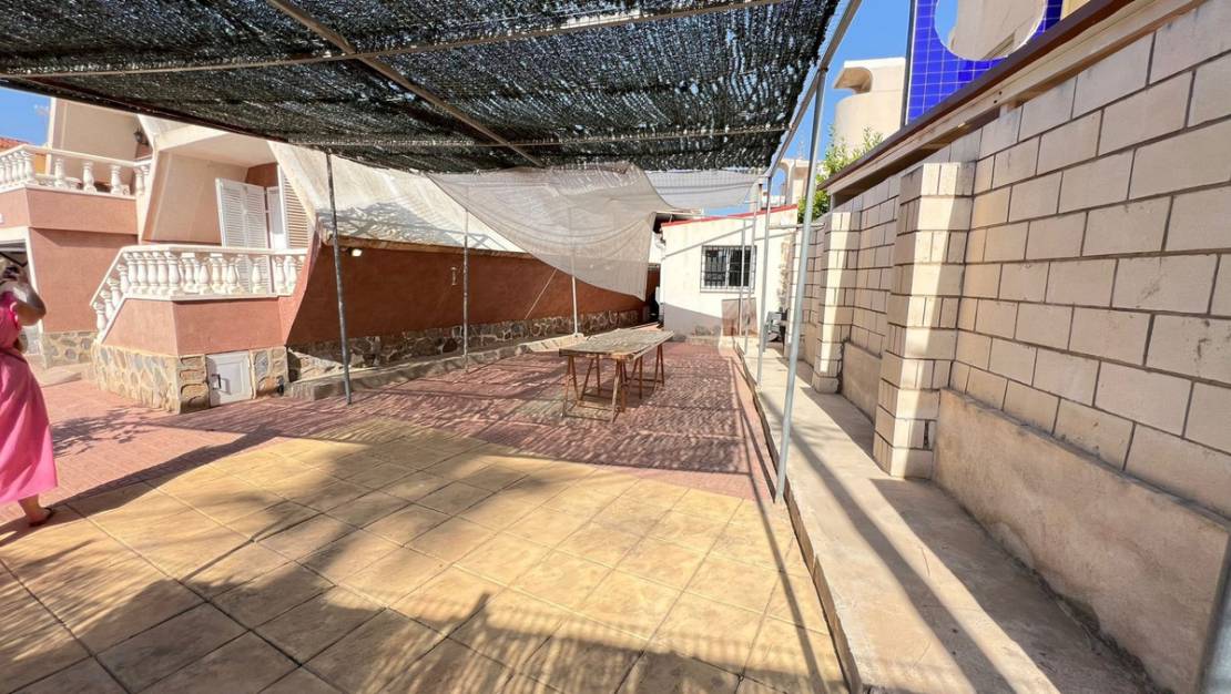 Venta - Chalet - Torrevieja - Torrevieja Centro