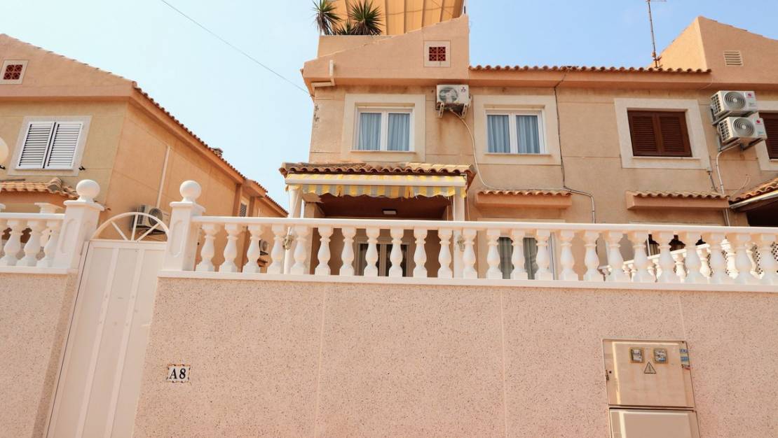 Venta - Chalet - Torrevieja - Torrevieja Centro