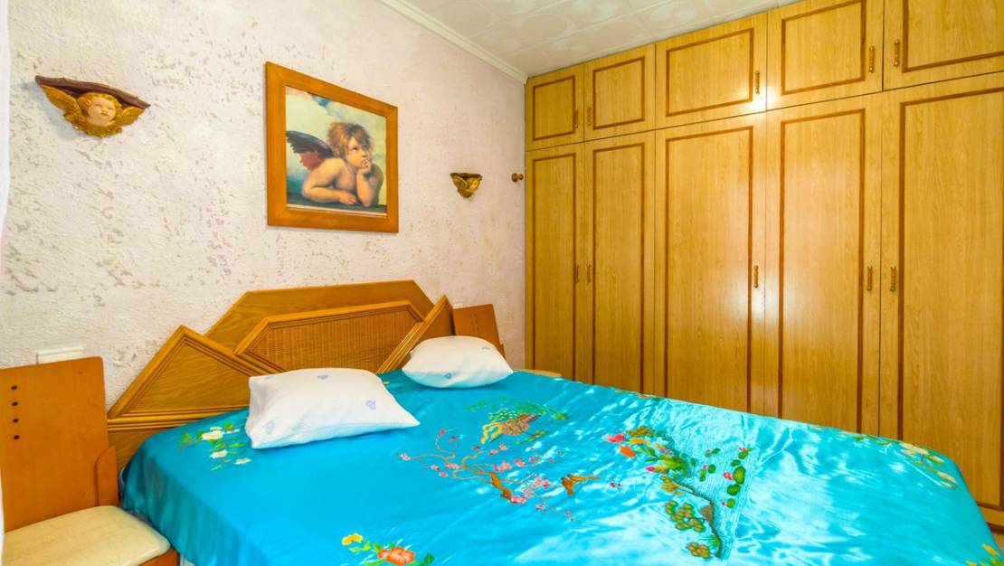 Venta - Chalet - Torrevieja - Torrevieja Centro