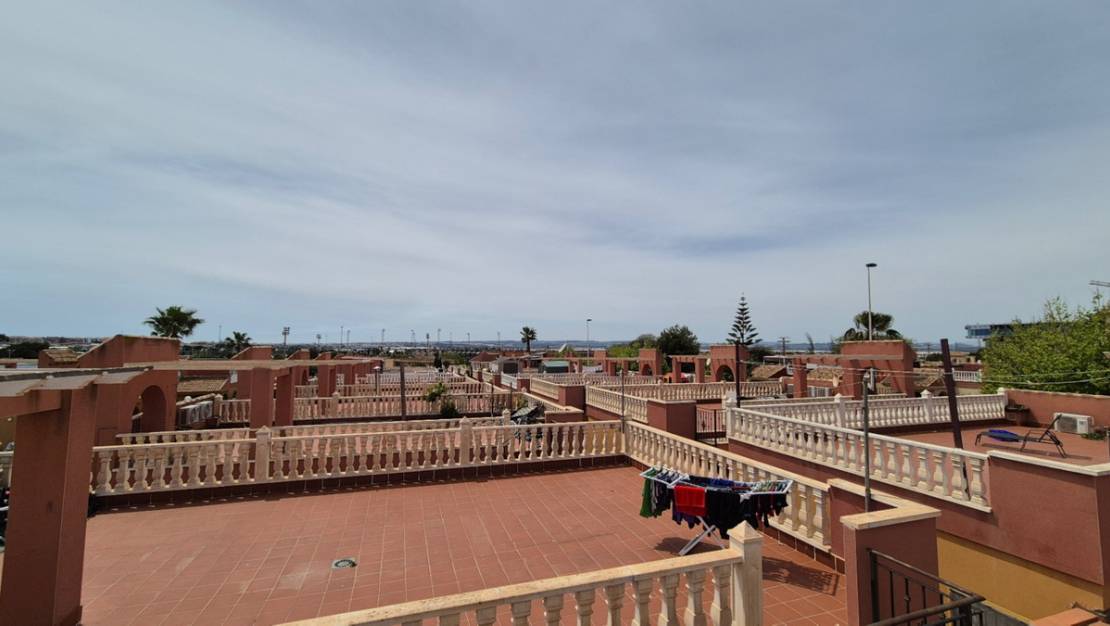 Venta - Chalet - Torrevieja - Torrevieja Centro