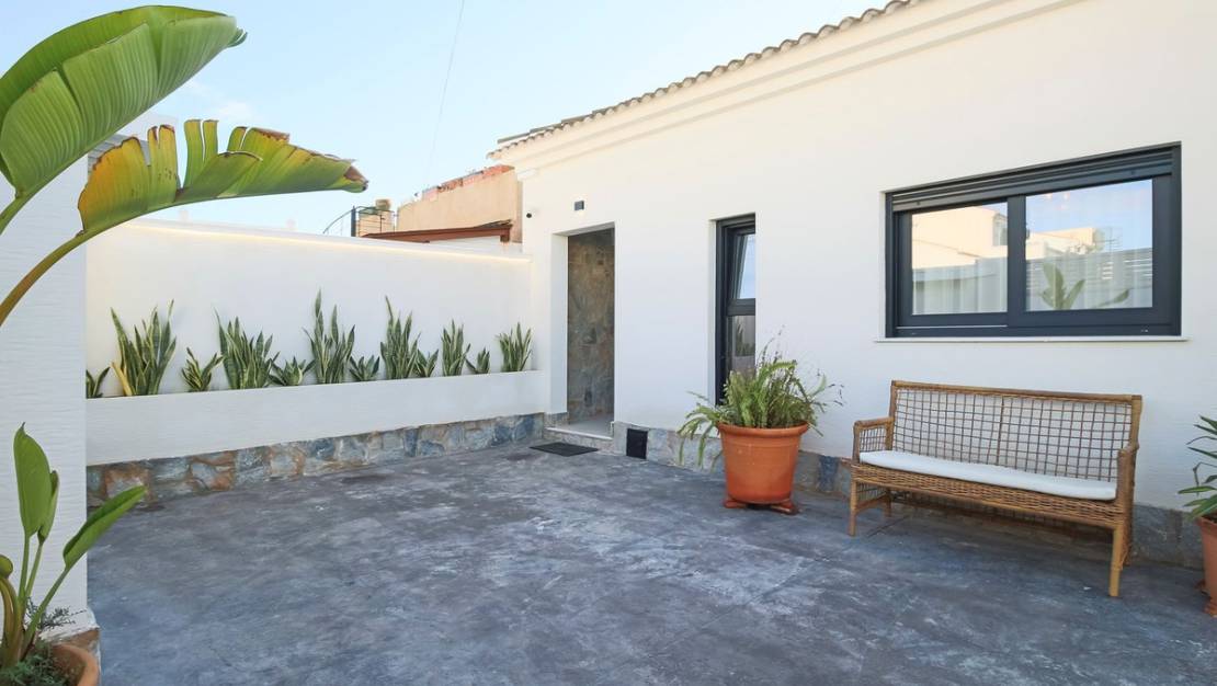 Venta - Chalet - Torrevieja - Torrevieja Centro