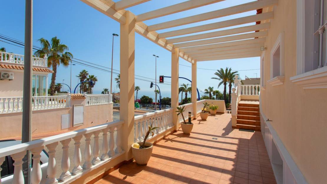Venta - Chalet - Torrevieja - Torrevieja Centro