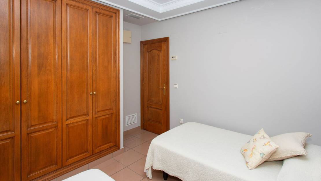 Venta - Chalet - Torrevieja - Torrevieja Centro