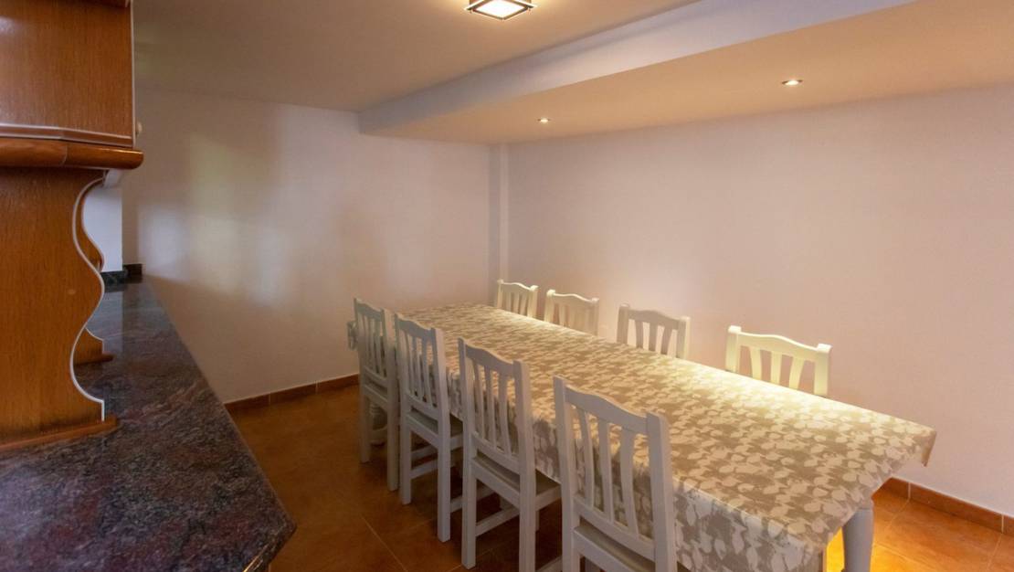 Venta - Chalet - Torrevieja - Torrevieja Centro