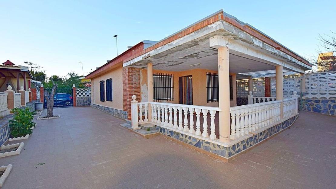 Venta - Chalet - Torrevieja - Torrevieja Centro
